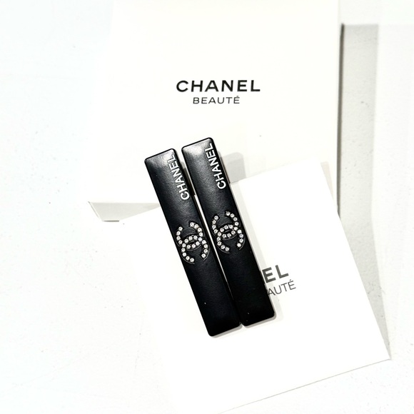 Chanel Beaute Other - Brand New Chanel Beaute double C Logo Rhinestones Hair Clips (set of 2)